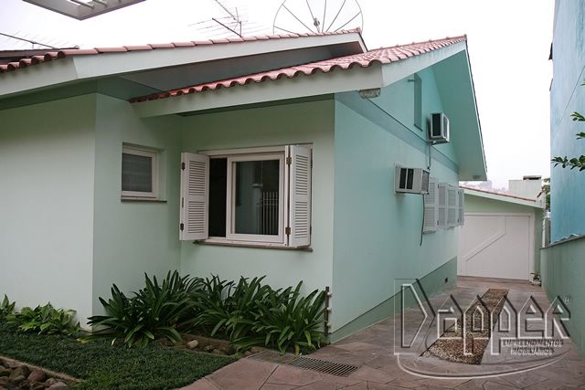 Casa à venda com 3 quartos, 236m² - Foto 19