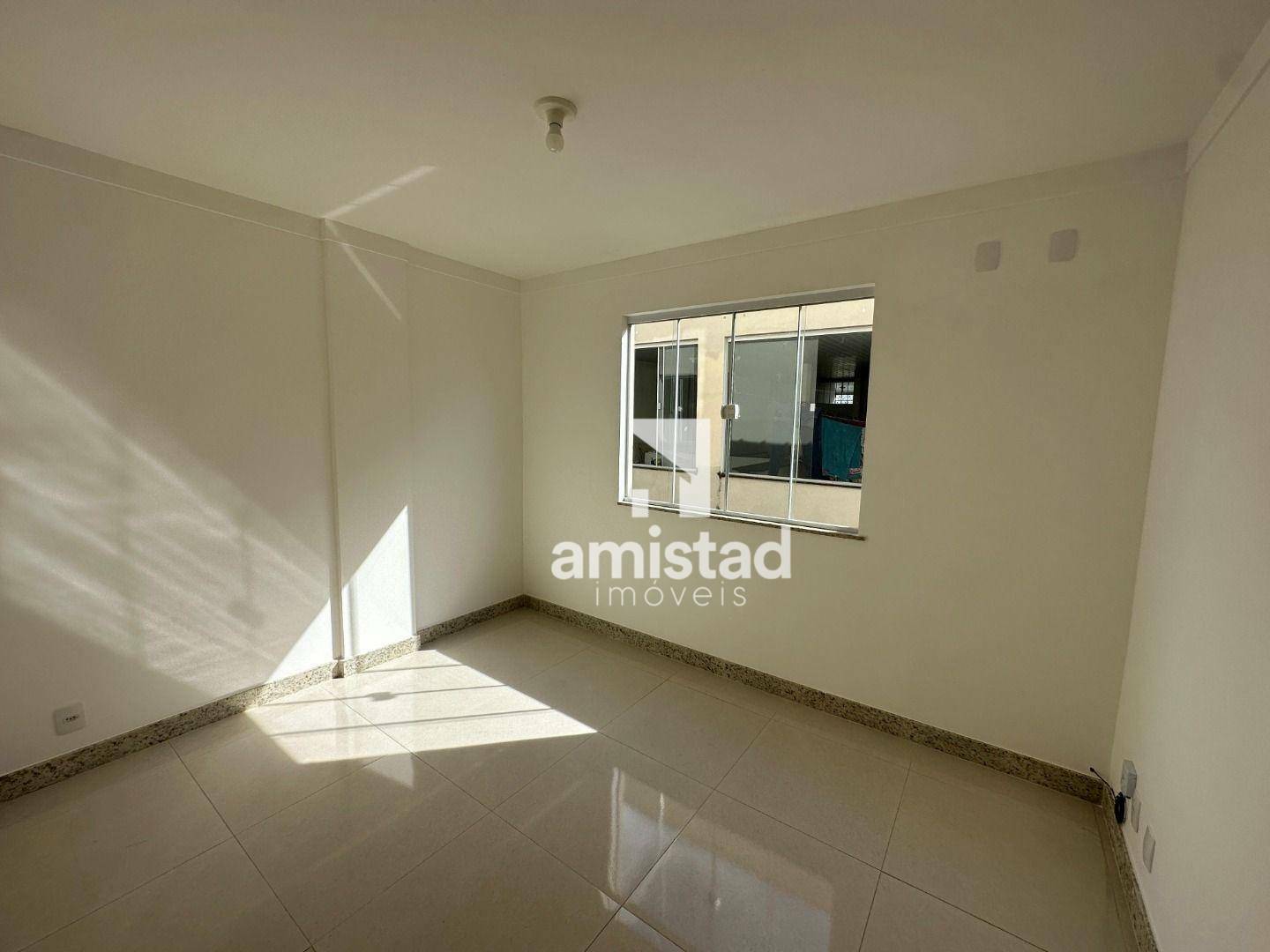 Apartamento à venda com 2 quartos, 70m² - Foto 8