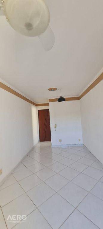 Apartamento à venda com 2 quartos, 56m² - Foto 4