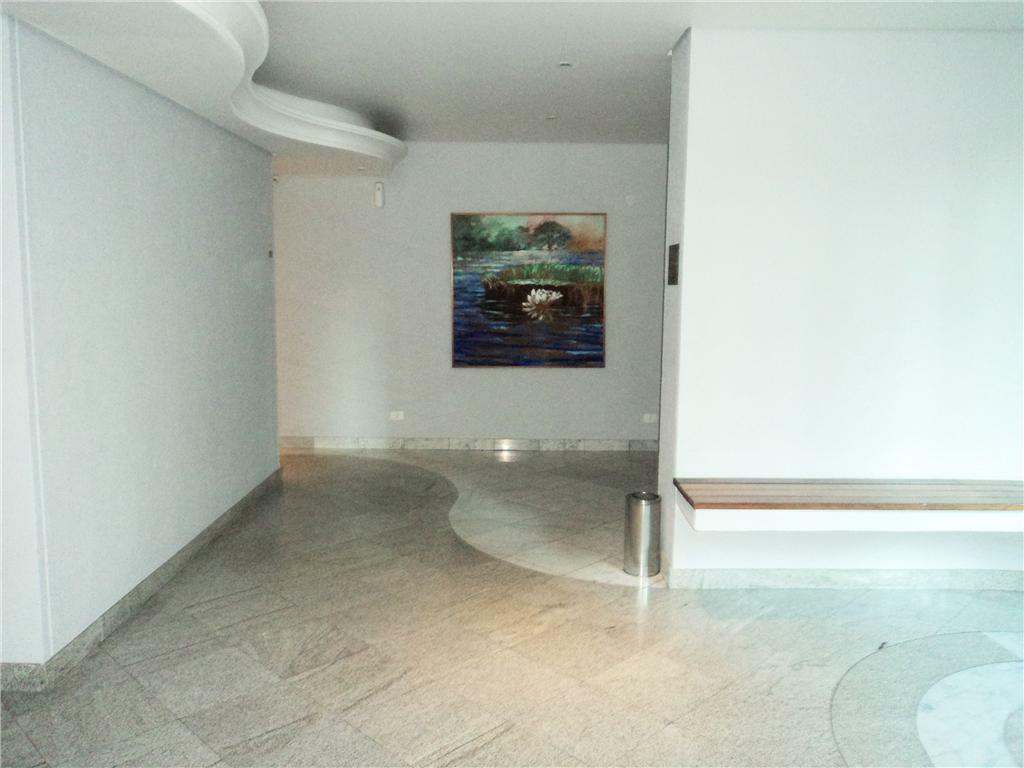 Apartamento à venda e aluguel com 3 quartos, 225m² - Foto 39