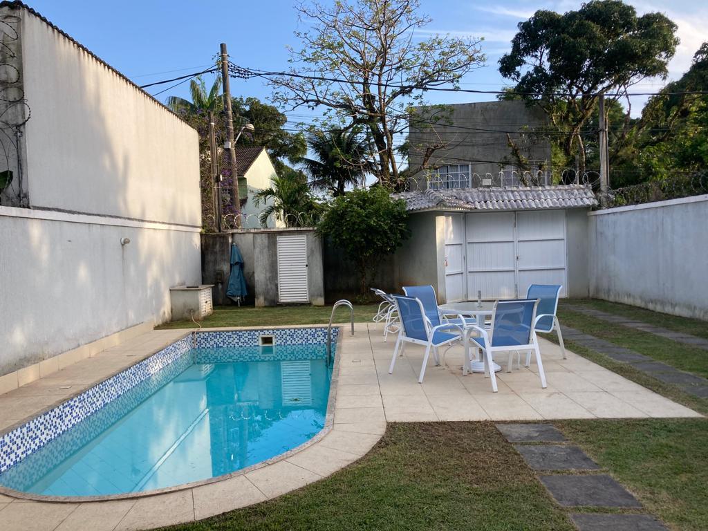 Casa de Condomínio à venda com 4 quartos, 330m² - Foto 6