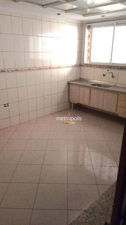 Sobrado à venda com 6 quartos, 338m² - Foto 16