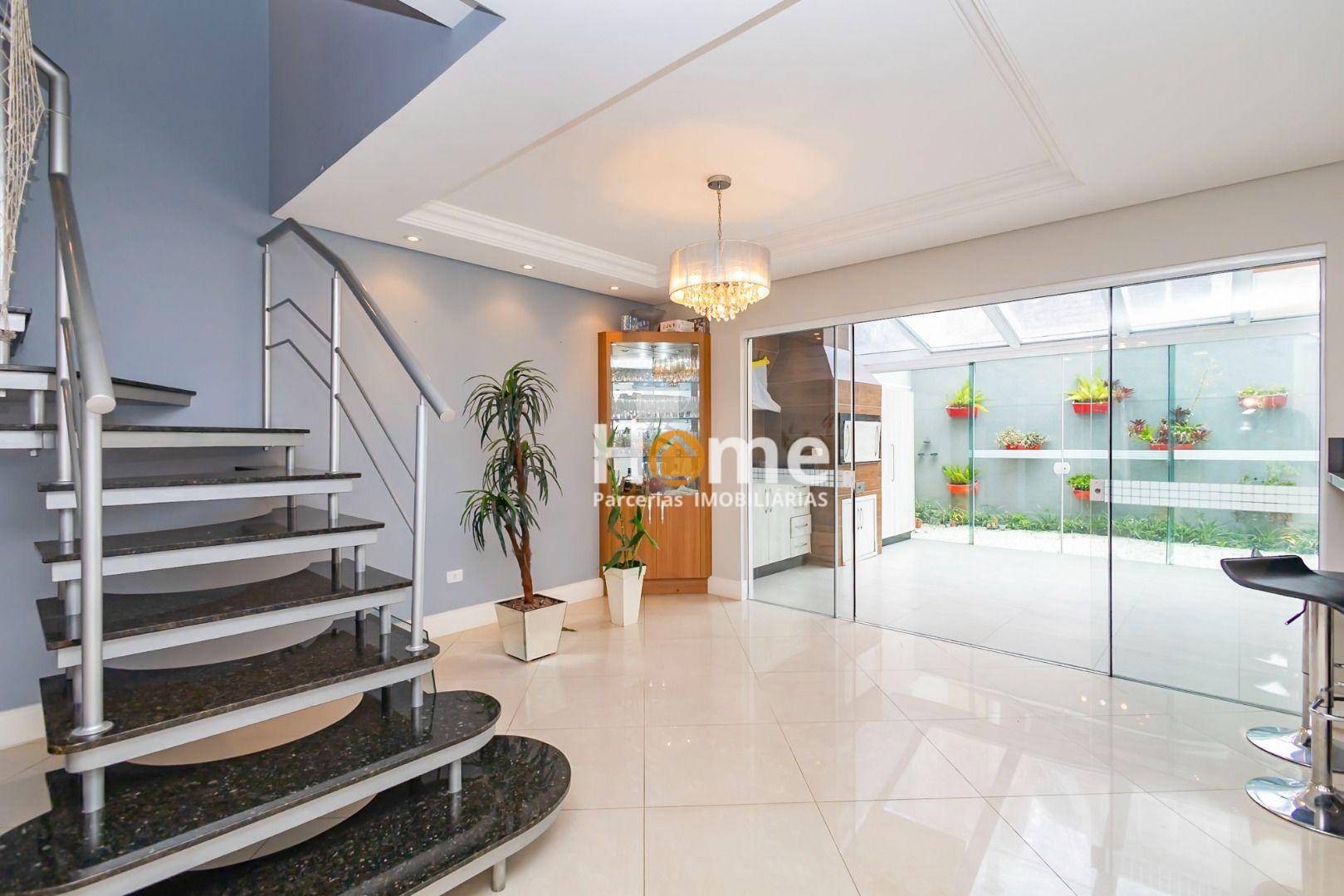 Casa de Condomínio à venda com 4 quartos, 235m² - Foto 4