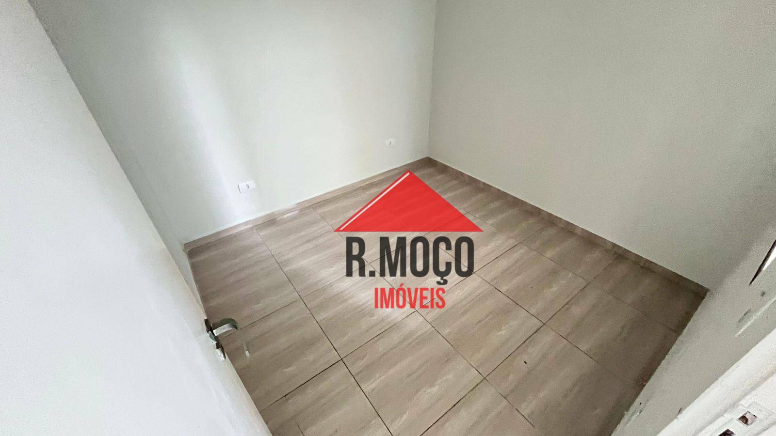 Apartamento para alugar com 2 quartos, 40m² - Foto 5