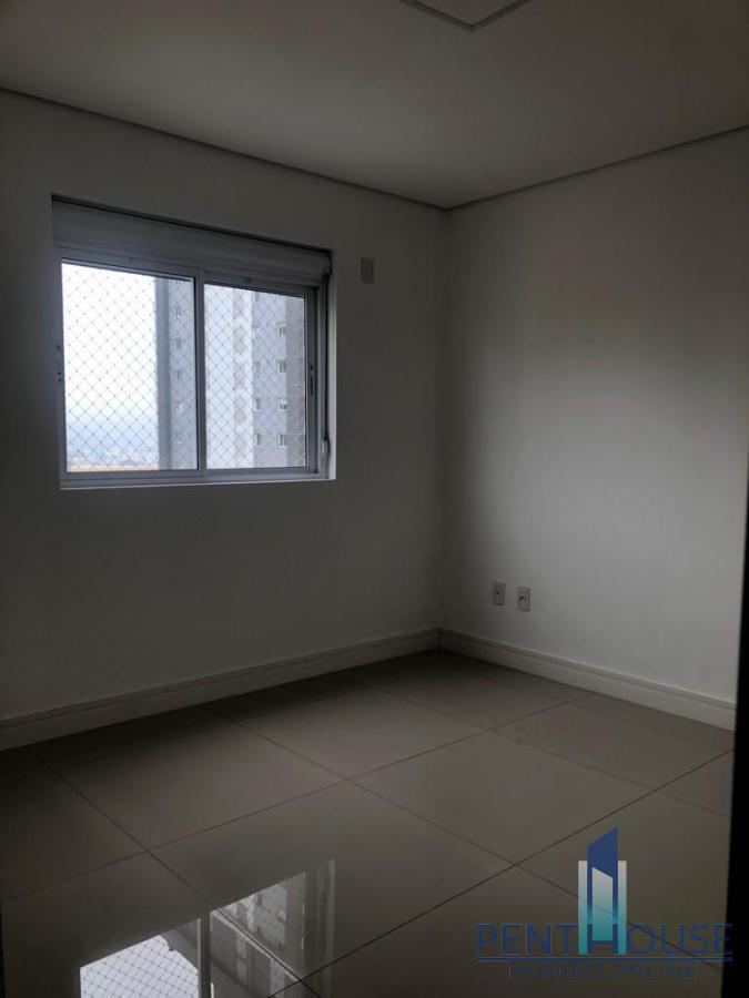 Apartamento para alugar com 3 quartos, 132m² - Foto 8