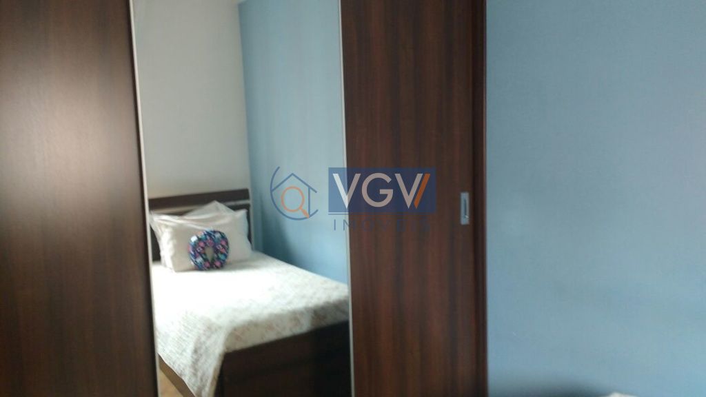 Apartamento à venda com 3 quartos, 130m² - Foto 4