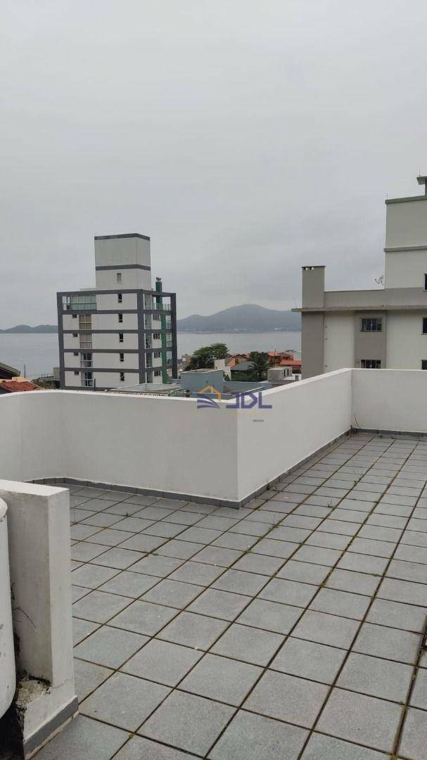 Casa à venda com 4 quartos, 400m² - Foto 19