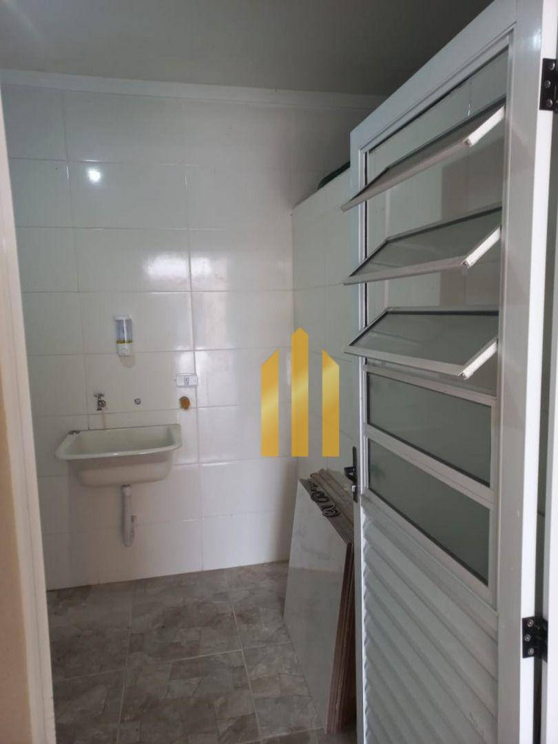 Sobrado à venda com 3 quartos, 180m² - Foto 102