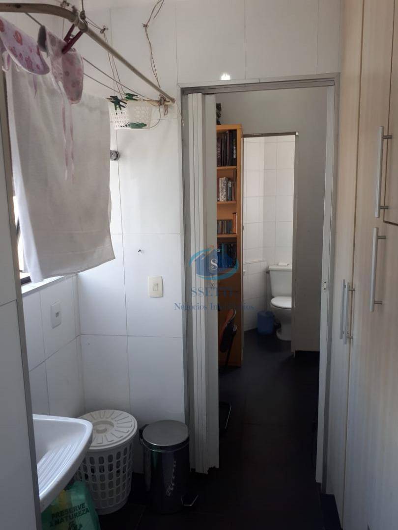 Apartamento à venda com 2 quartos, 69m² - Foto 7