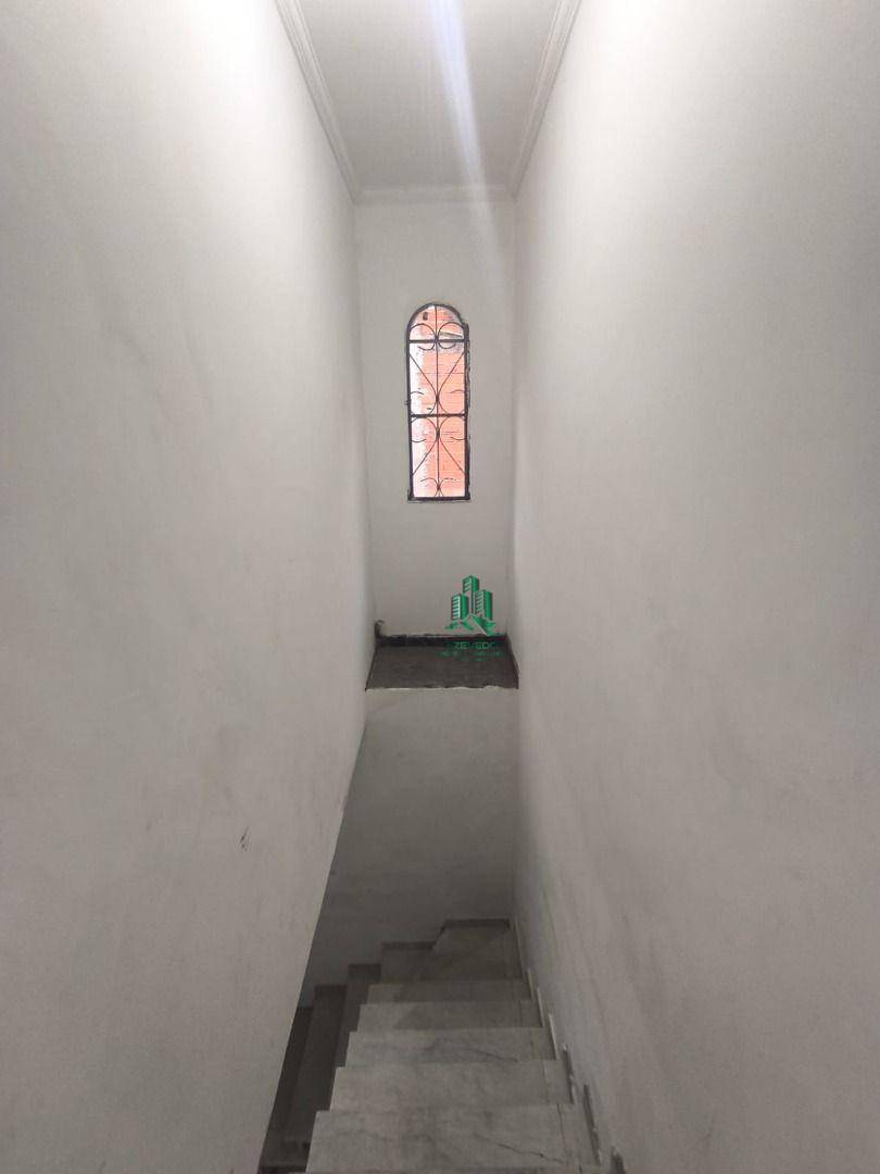 Sobrado, 4 quartos, 250 m² - Foto 21