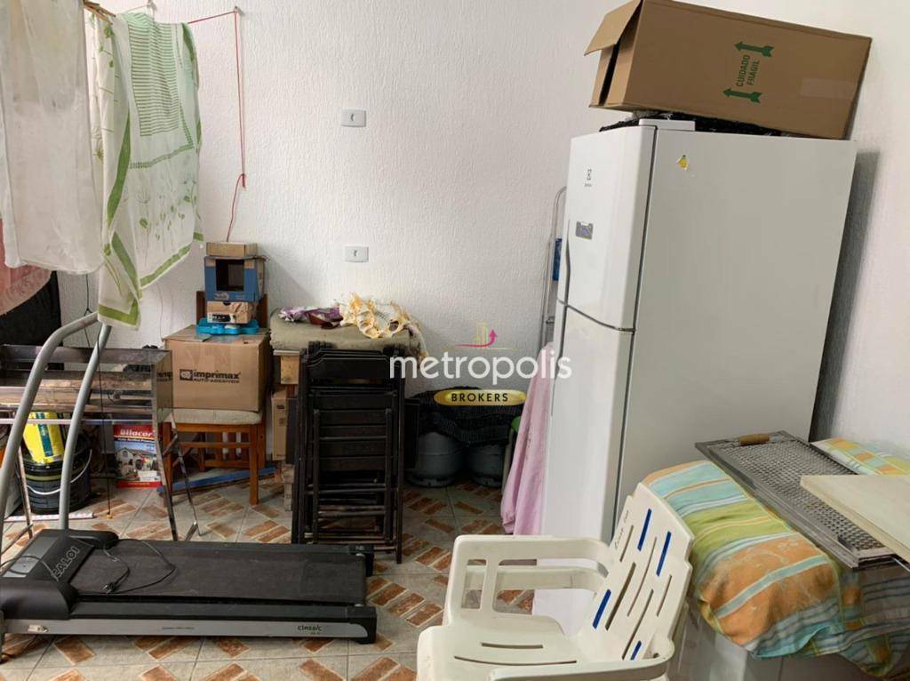 Sobrado à venda com 2 quartos, 220m² - Foto 38