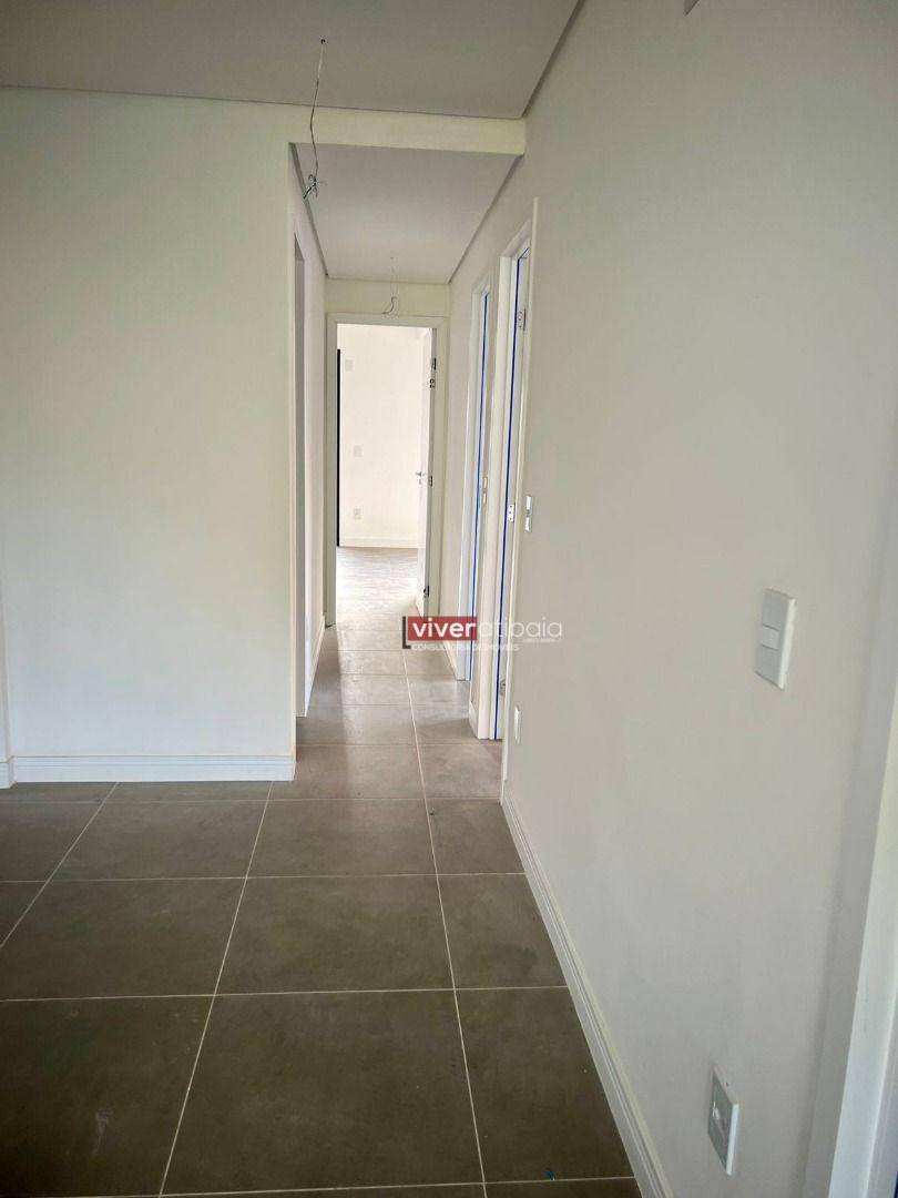 Apartamento à venda com 3 quartos, 190m² - Foto 5