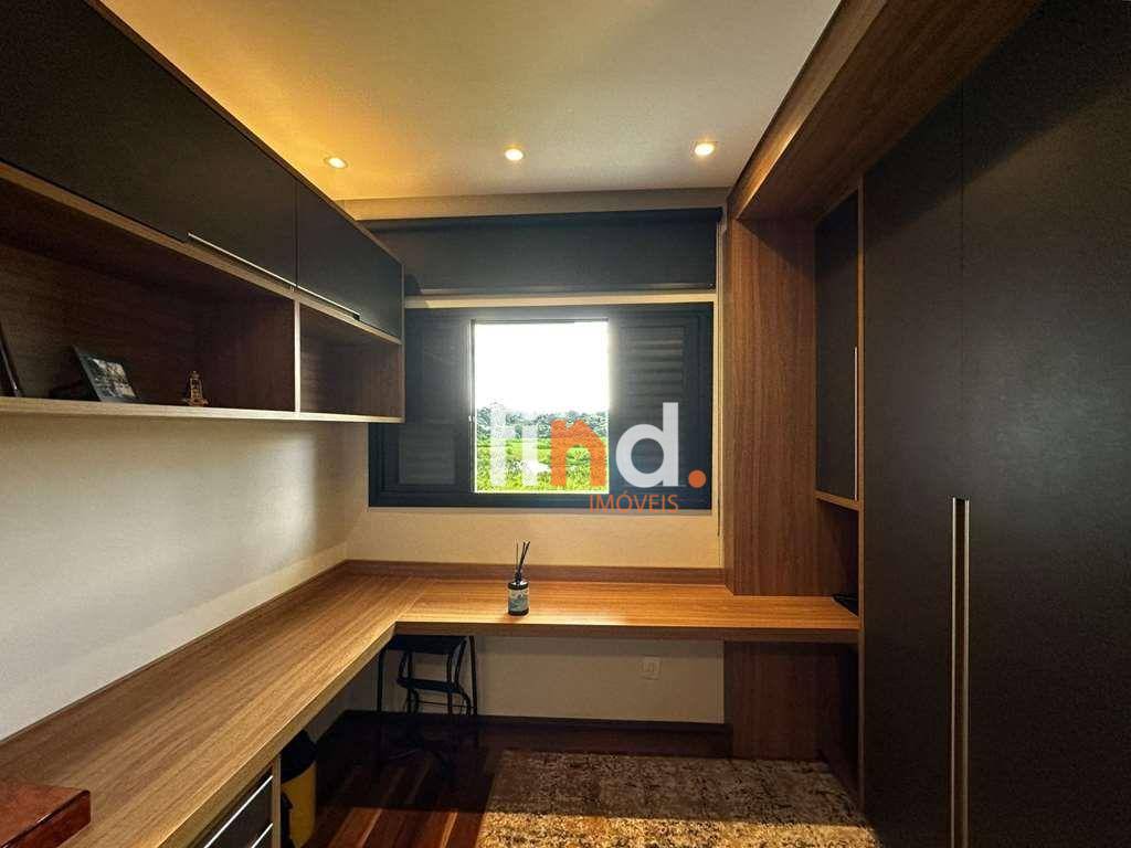 Casa à venda com 3 quartos, 368m² - Foto 43