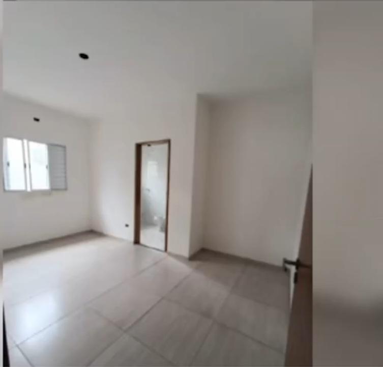 Casa à venda com 3 quartos, 150m² - Foto 4