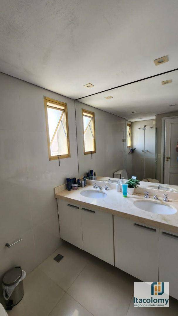 Apartamento à venda com 3 quartos, 107m² - Foto 17