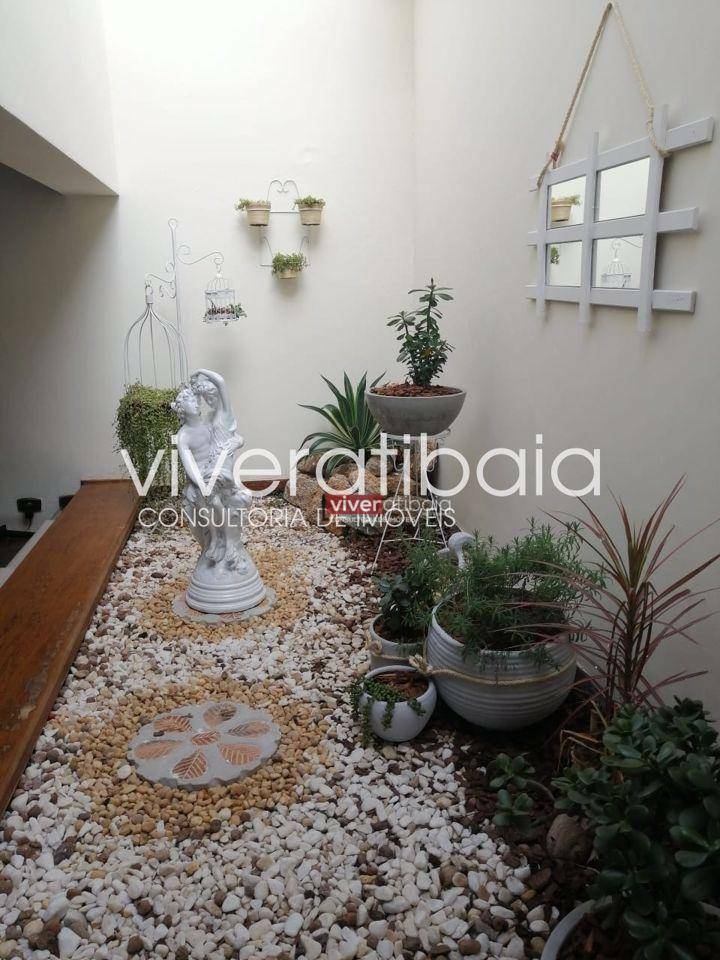 Casa à venda com 3 quartos, 600m² - Foto 15