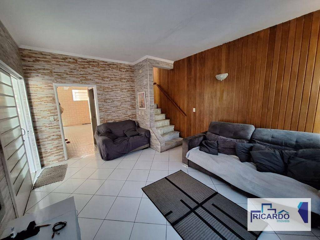 Casa à venda com 3 quartos, 255M2 - Foto 18