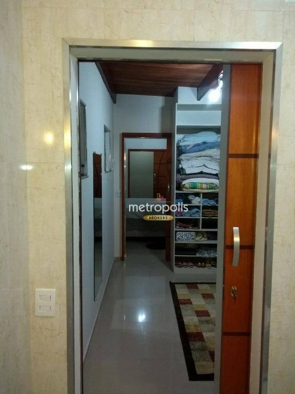 Sobrado à venda com 3 quartos, 300m² - Foto 19