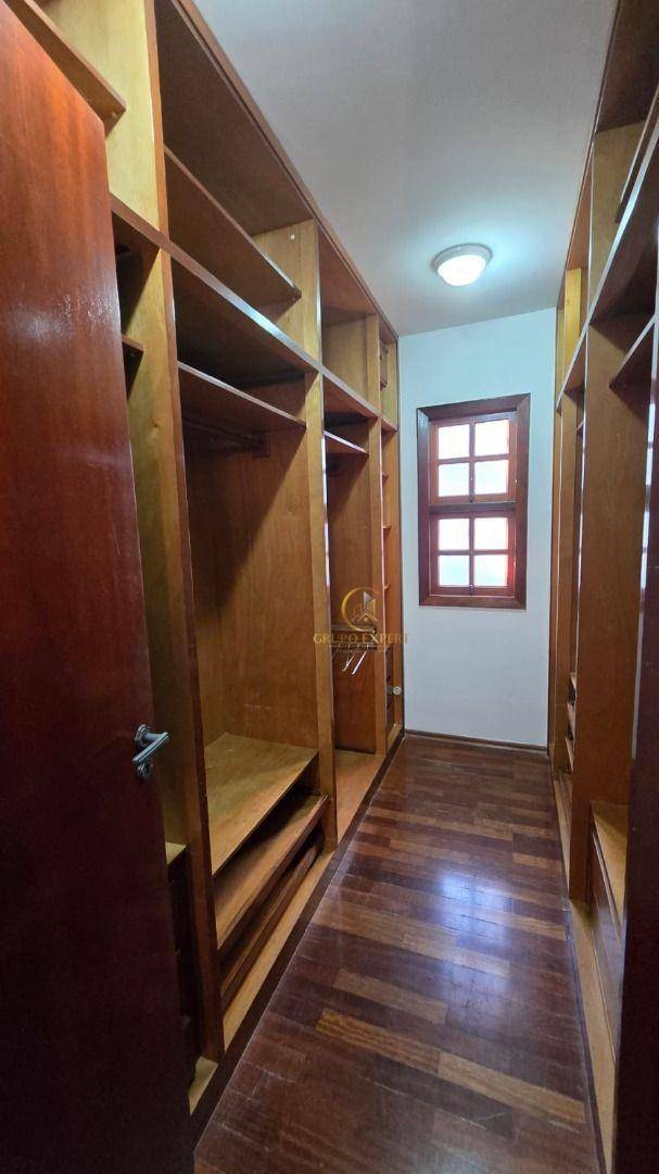 Sobrado para alugar com 4 quartos, 180m² - Foto 11