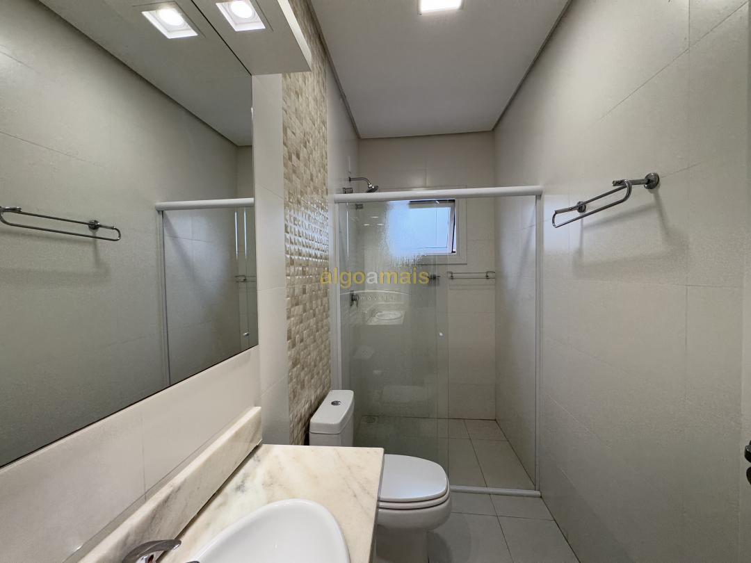 Casa de Condomínio à venda com 4 quartos, 196m² - Foto 30