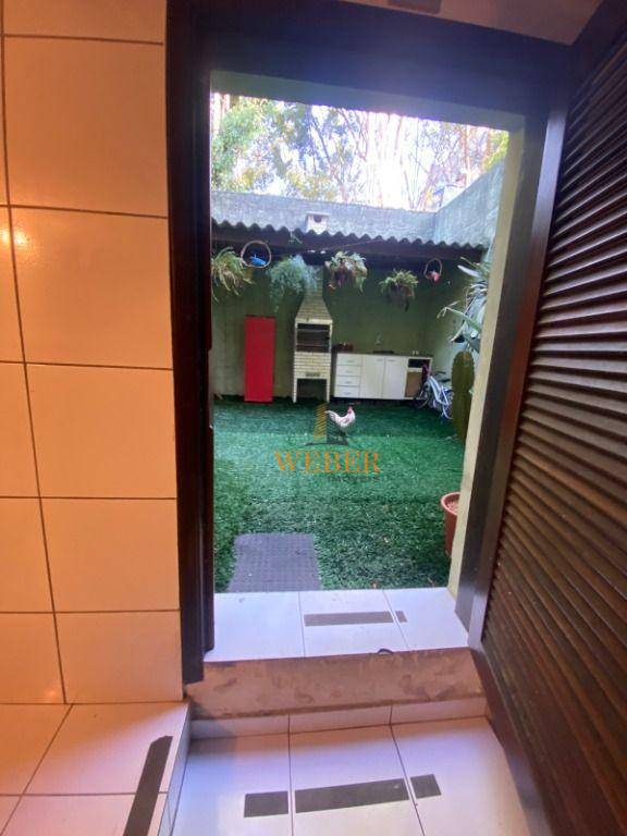 Casa à venda com 3 quartos, 148m² - Foto 26