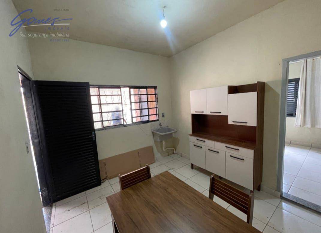 Casa à venda com 3 quartos, 97m² - Foto 7