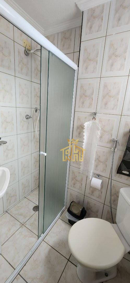 Apartamento à venda com 2 quartos, 74m² - Foto 32