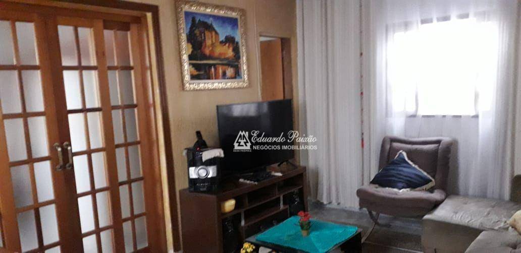 Casa à venda com 3 quartos, 109m² - Foto 1