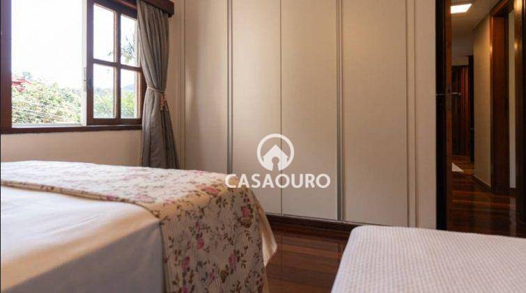 Casa de Condomínio à venda com 5 quartos, 400m² - Foto 21