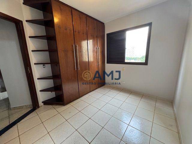 Apartamento para alugar com 3 quartos, 108m² - Foto 6