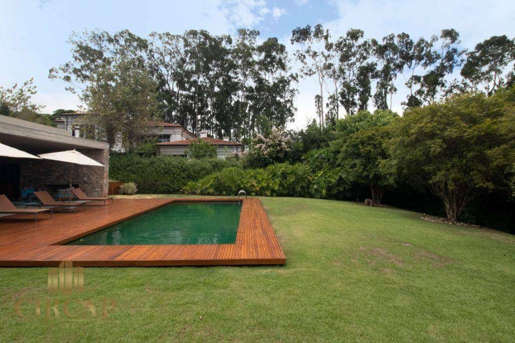 Casa de Condomínio à venda e aluguel com 5 quartos, 650m² - Foto 29