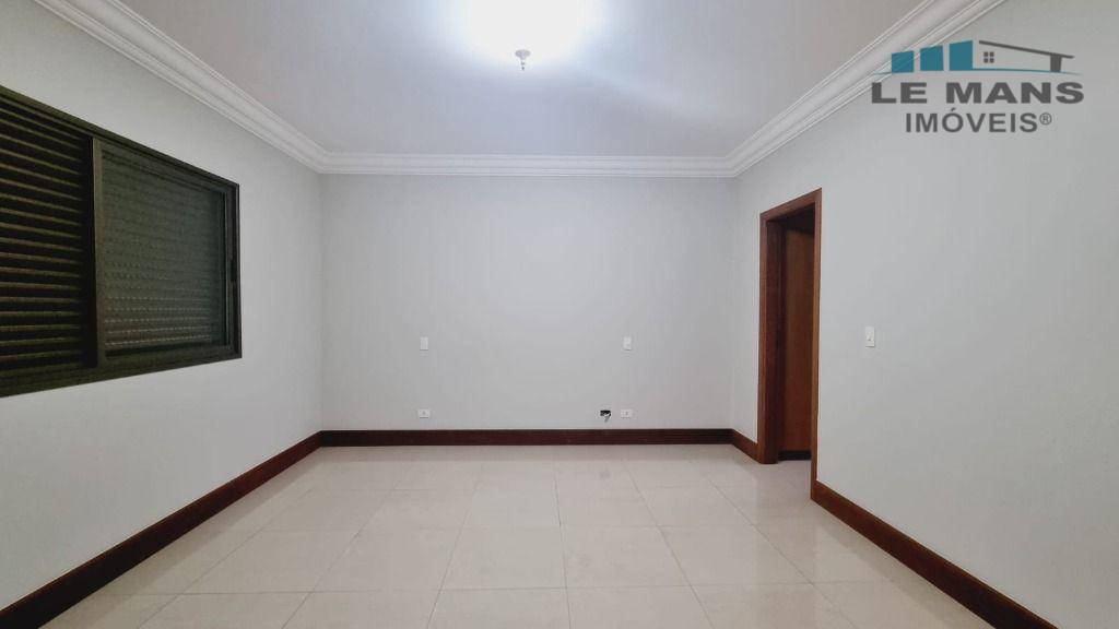 Casa à venda com 3 quartos, 375m² - Foto 16