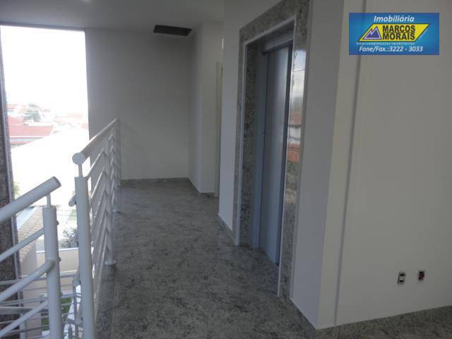 Apartamento à venda com 3 quartos, 102m² - Foto 3