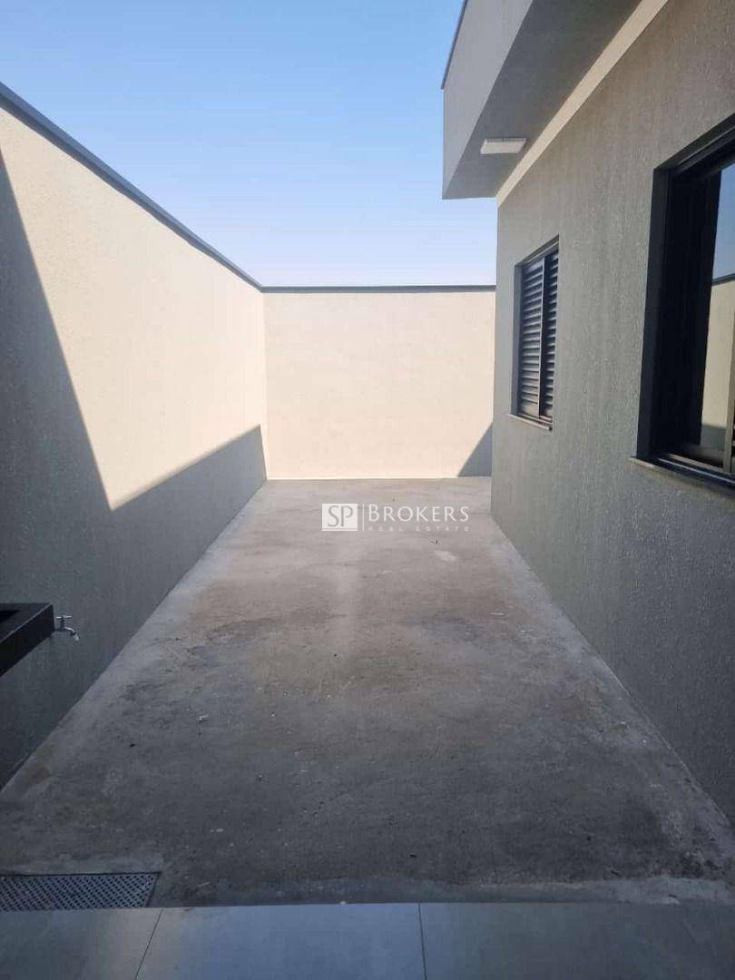 Casa à venda com 2 quartos, 100m² - Foto 14