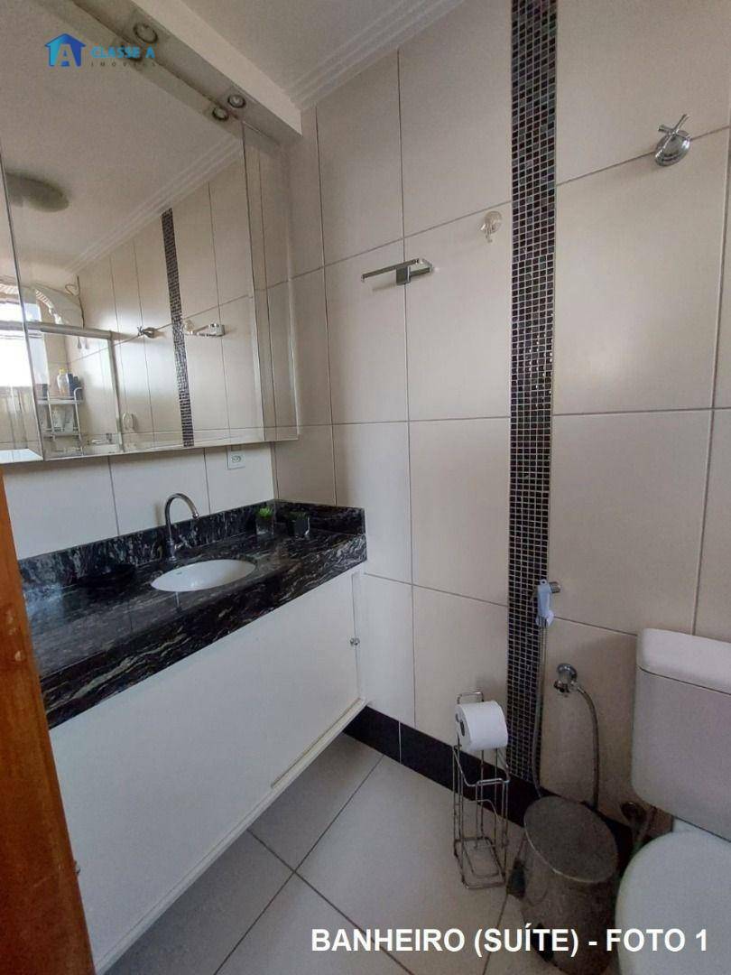 Apartamento à venda com 4 quartos, 157m² - Foto 8