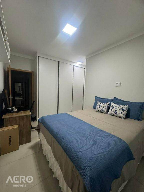 Casa à venda e aluguel com 3 quartos, 119m² - Foto 3