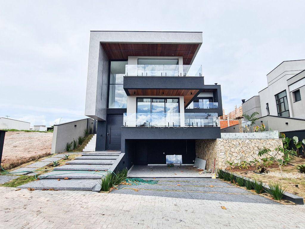 Casa de Condomínio à venda com 5 quartos, 490m² - Foto 1