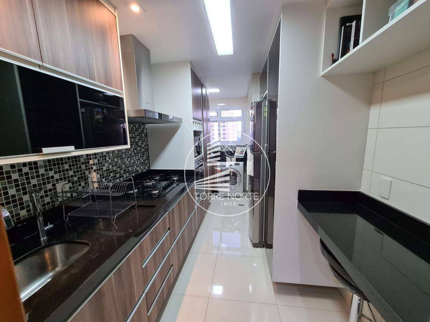 Apartamento à venda com 3 quartos, 76m² - Foto 7