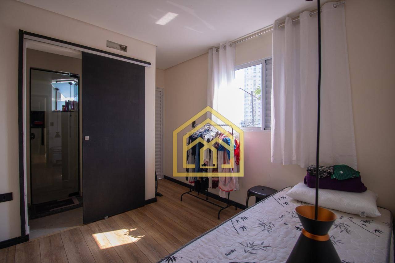 Sobrado à venda com 4 quartos, 230m² - Foto 17