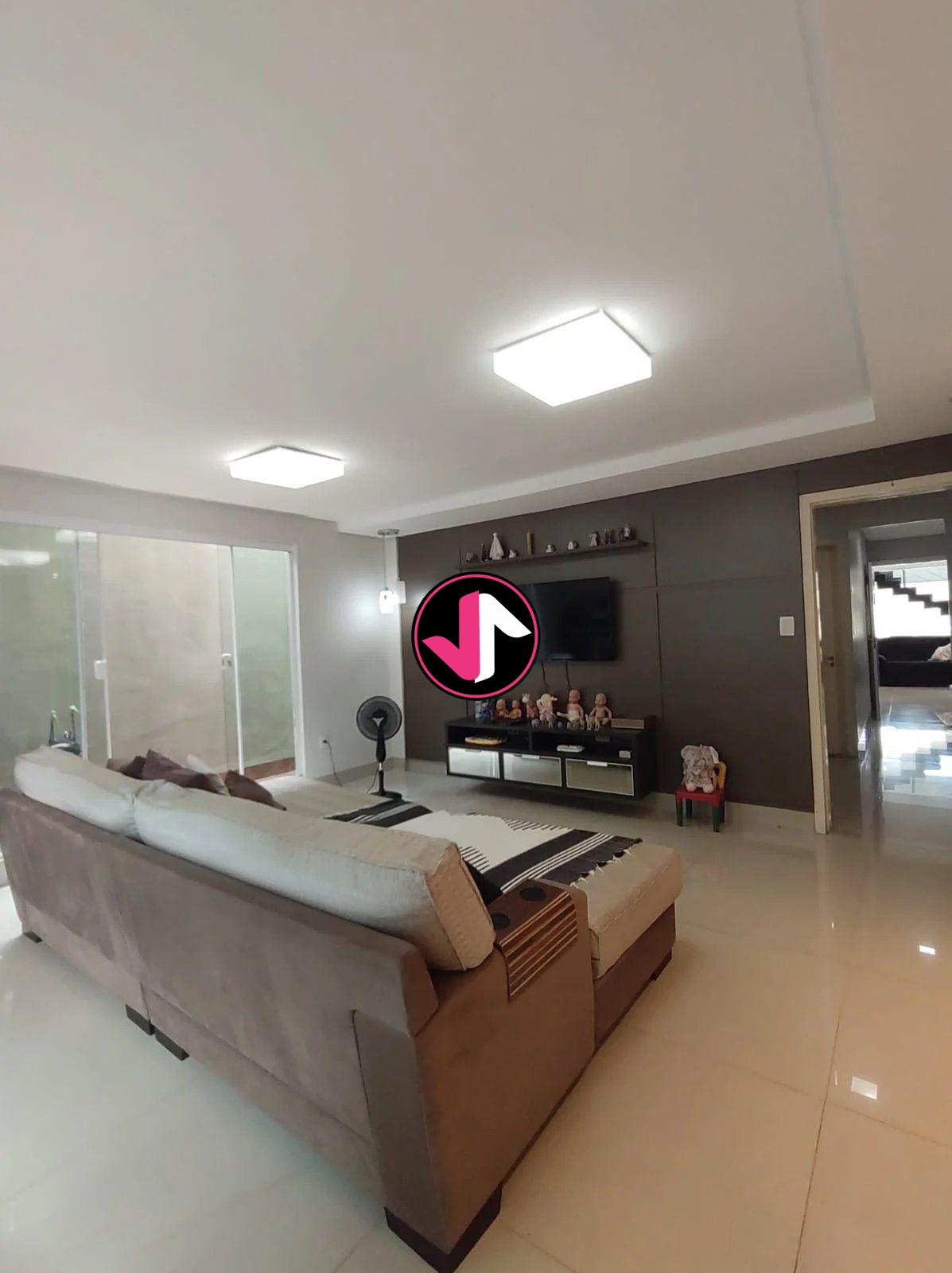 Casa à venda com 5 quartos, 359m² - Foto 4