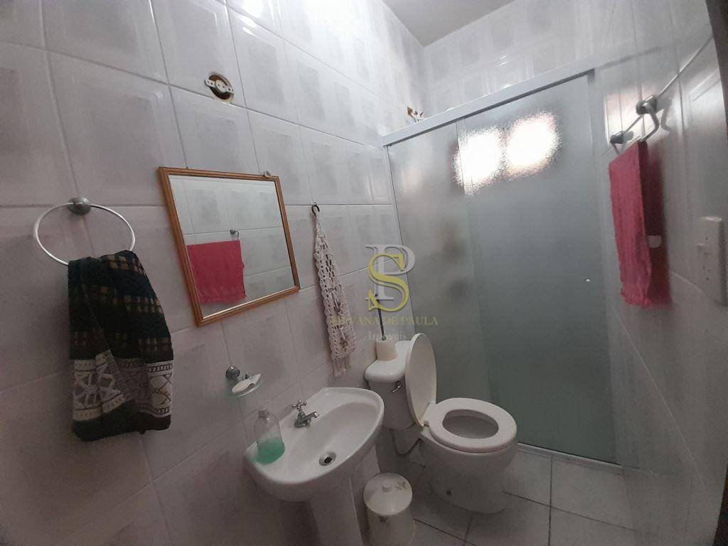 Chácara à venda com 6 quartos, 578m² - Foto 23