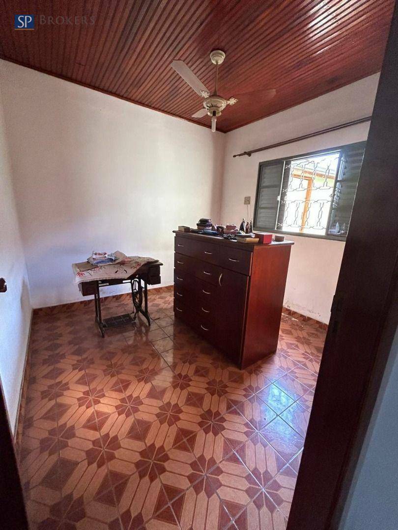 Casa à venda com 2 quartos, 130m² - Foto 10