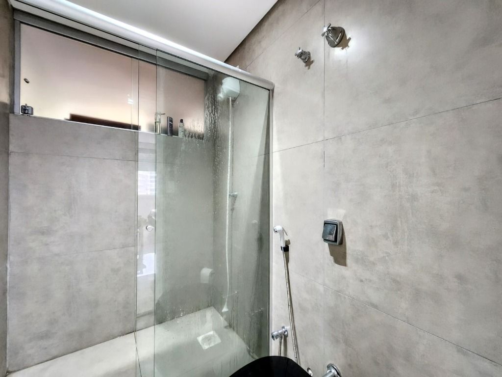 Apartamento à venda com 2 quartos, 100m² - Foto 19