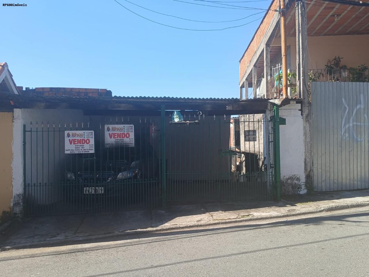 Casa à venda com 1 quarto, 185m² - Foto 1