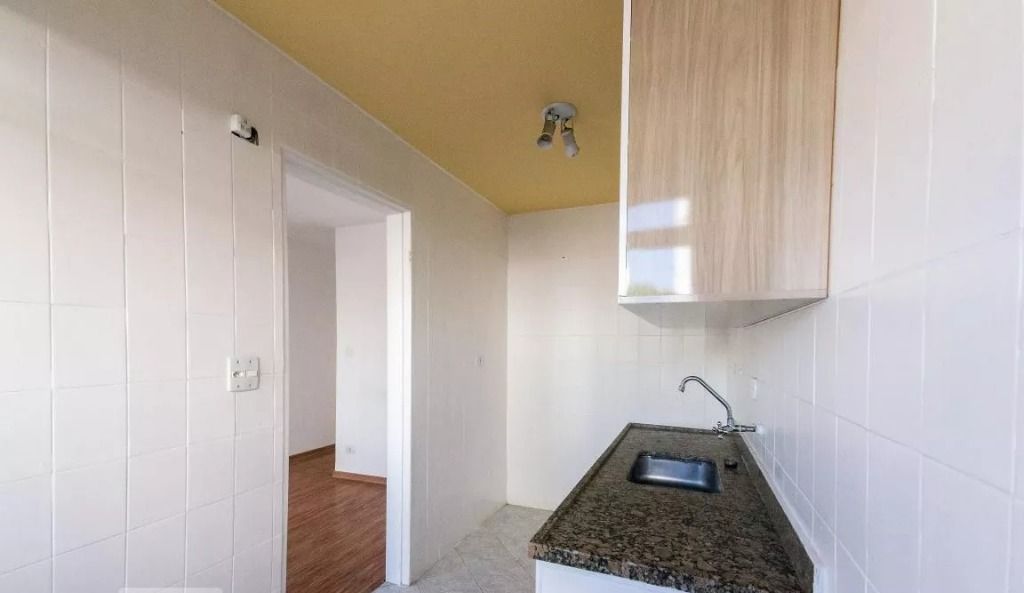 Apartamento à venda com 2 quartos, 70m² - Foto 12