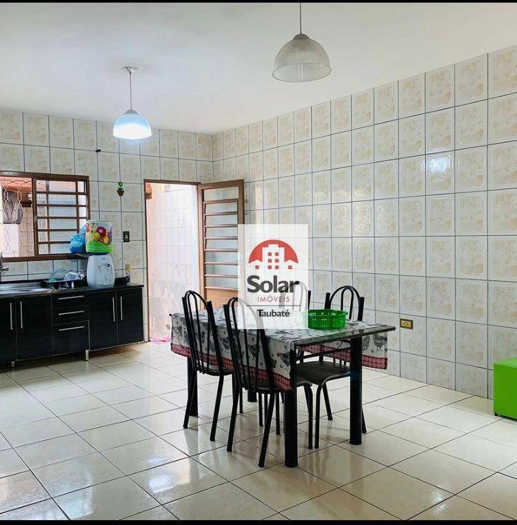 Casa à venda com 3 quartos, 162m² - Foto 2