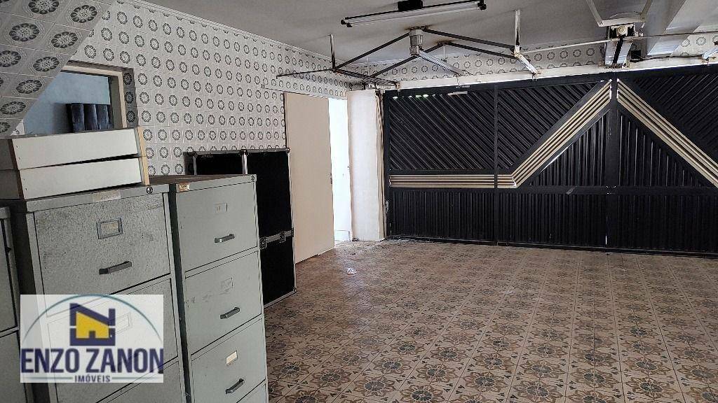 Casa à venda e aluguel com 3 quartos, 258m² - Foto 27