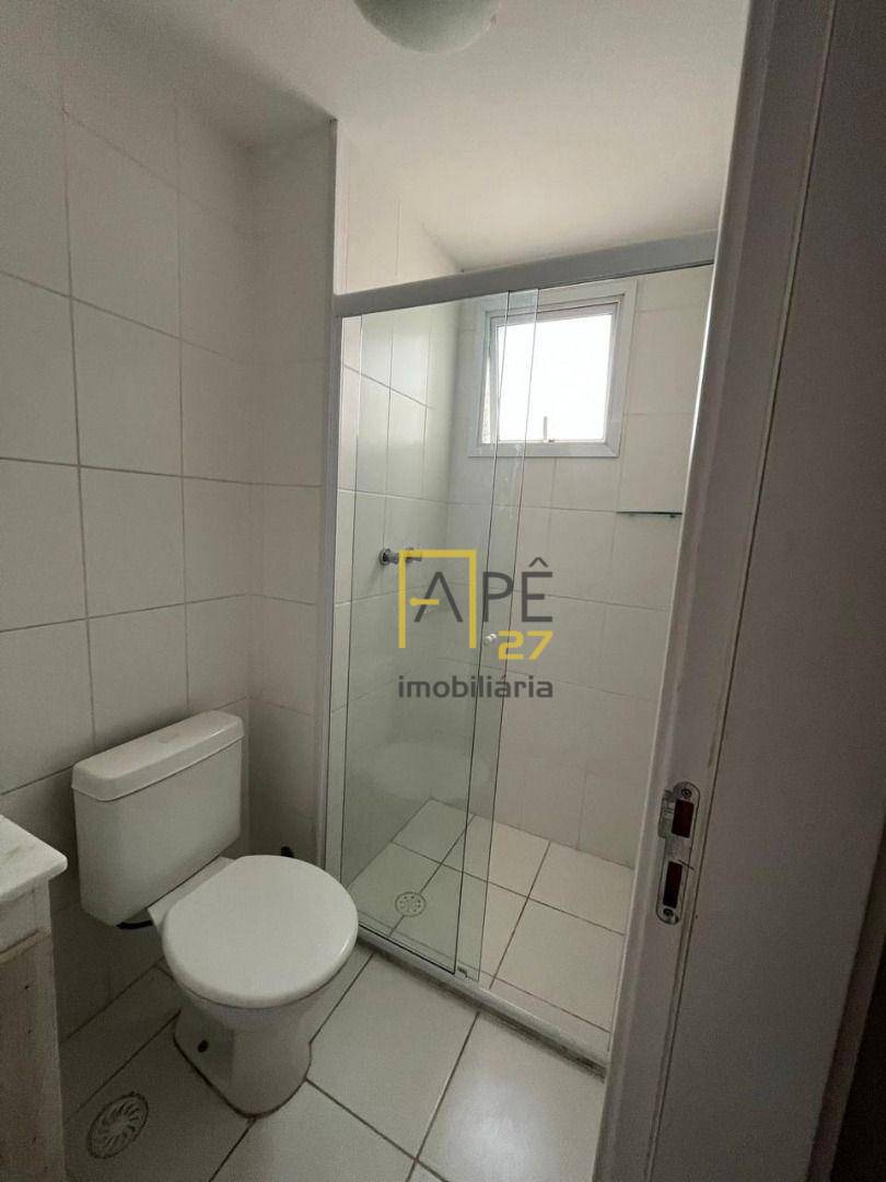 Apartamento para alugar com 2 quartos, 59m² - Foto 11