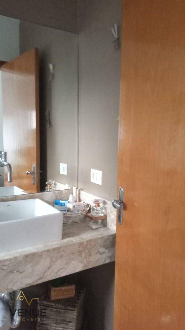 Sobrado à venda com 3 quartos, 115m² - Foto 2