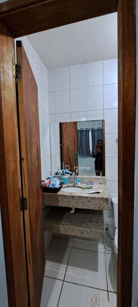 Casa à venda com 4 quartos, 180m² - Foto 4